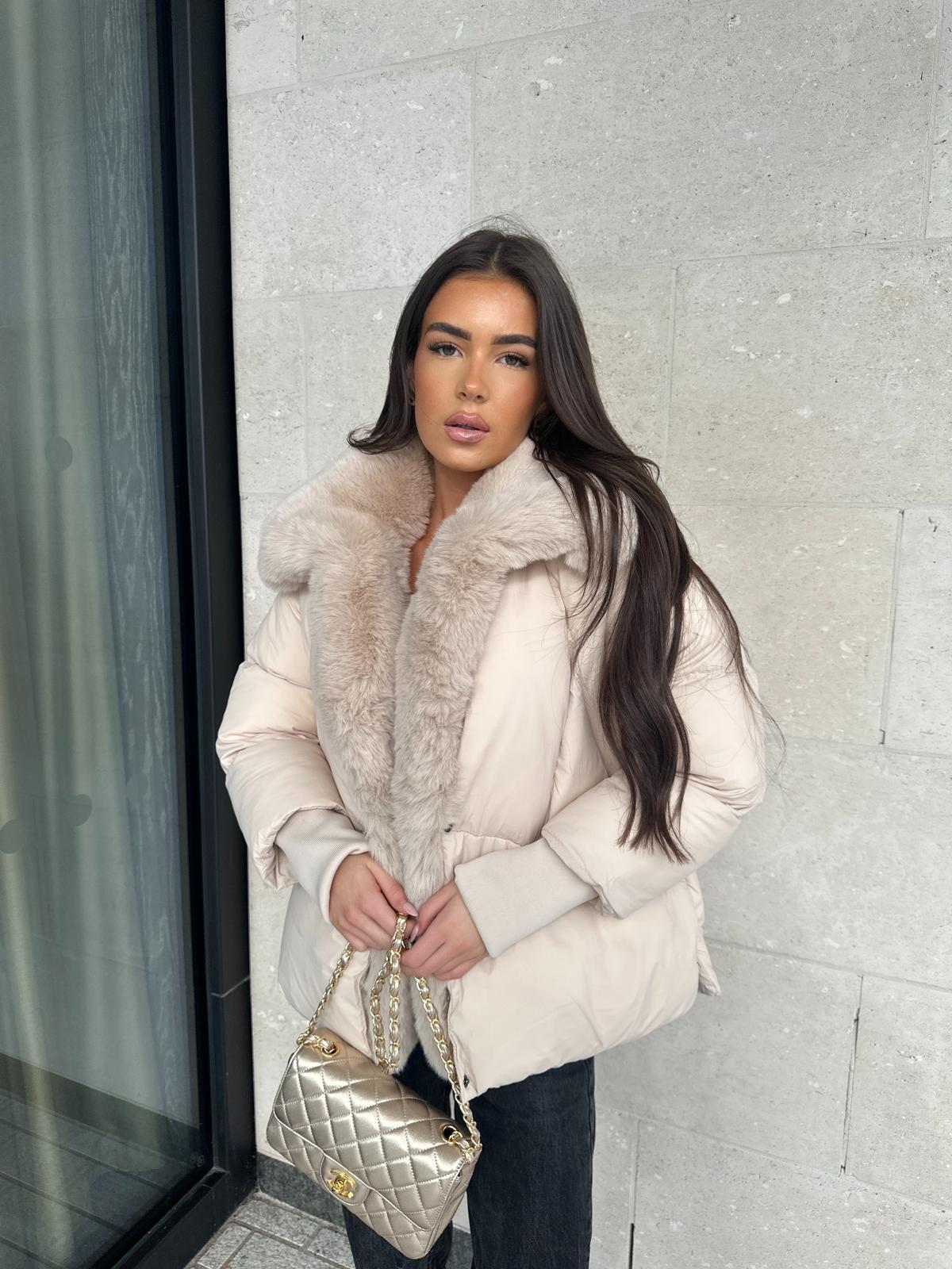 Faux Fur Collar Puffa Coat - cream