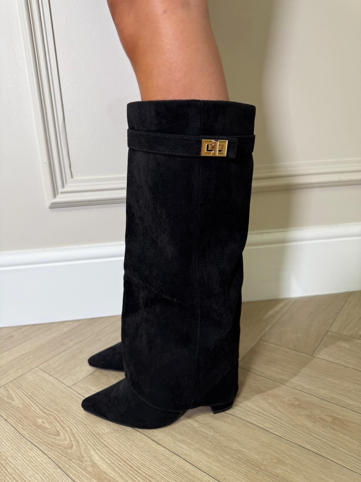 Suede lock boots - black