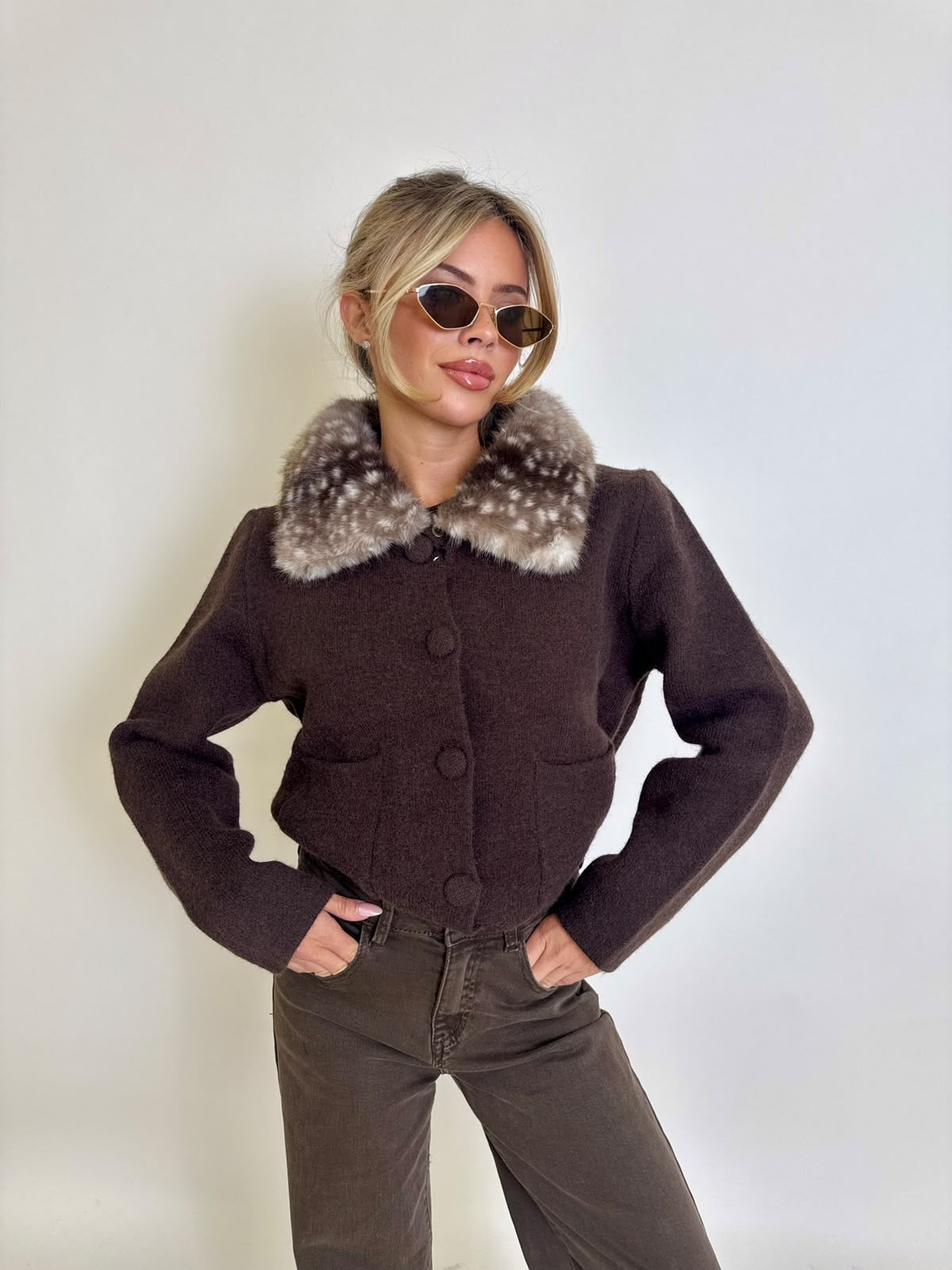 Knitted jacket with Bambi collar - chocolate
