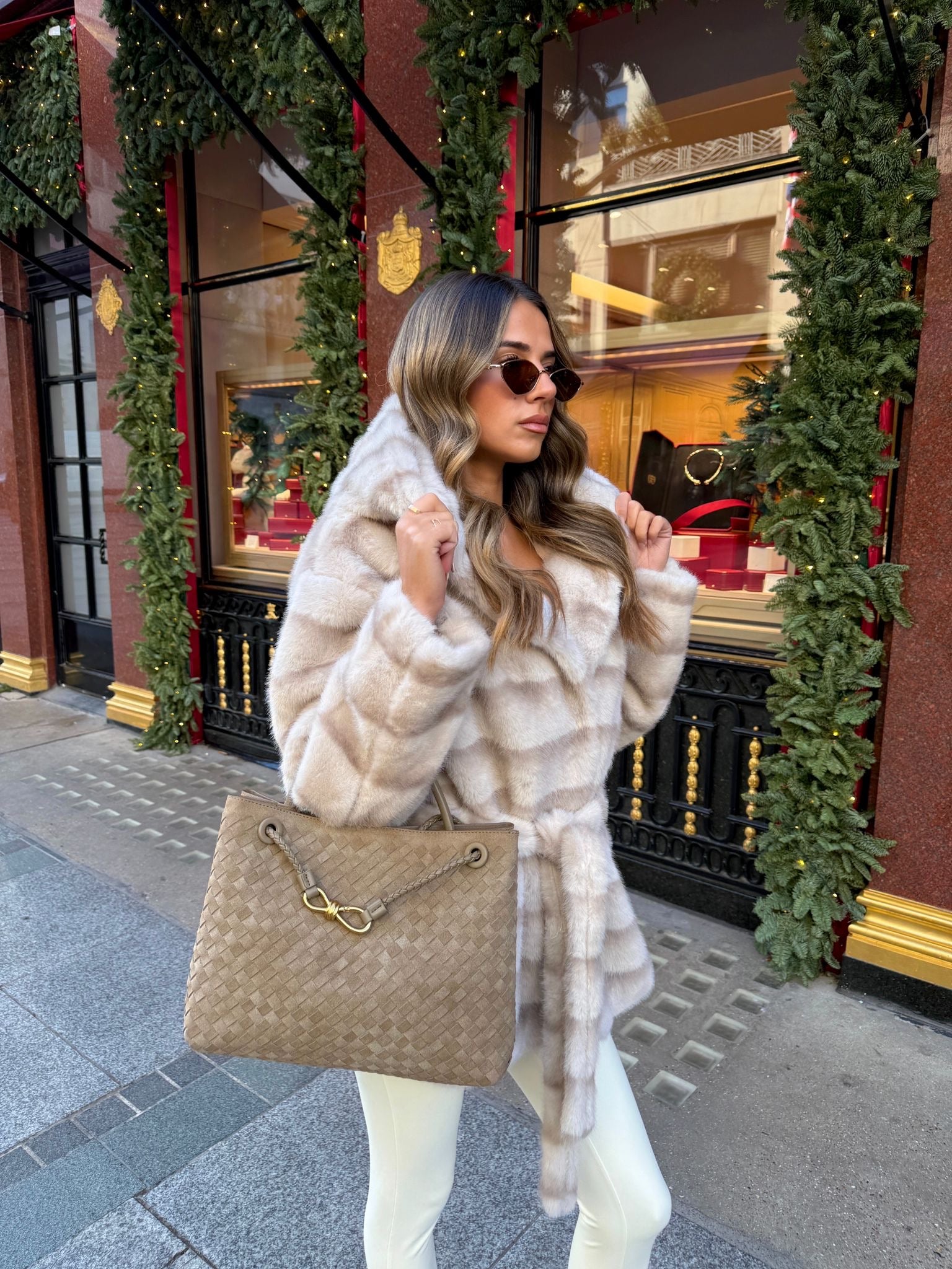 Sienna hood belt Faux Fur Coat - cream