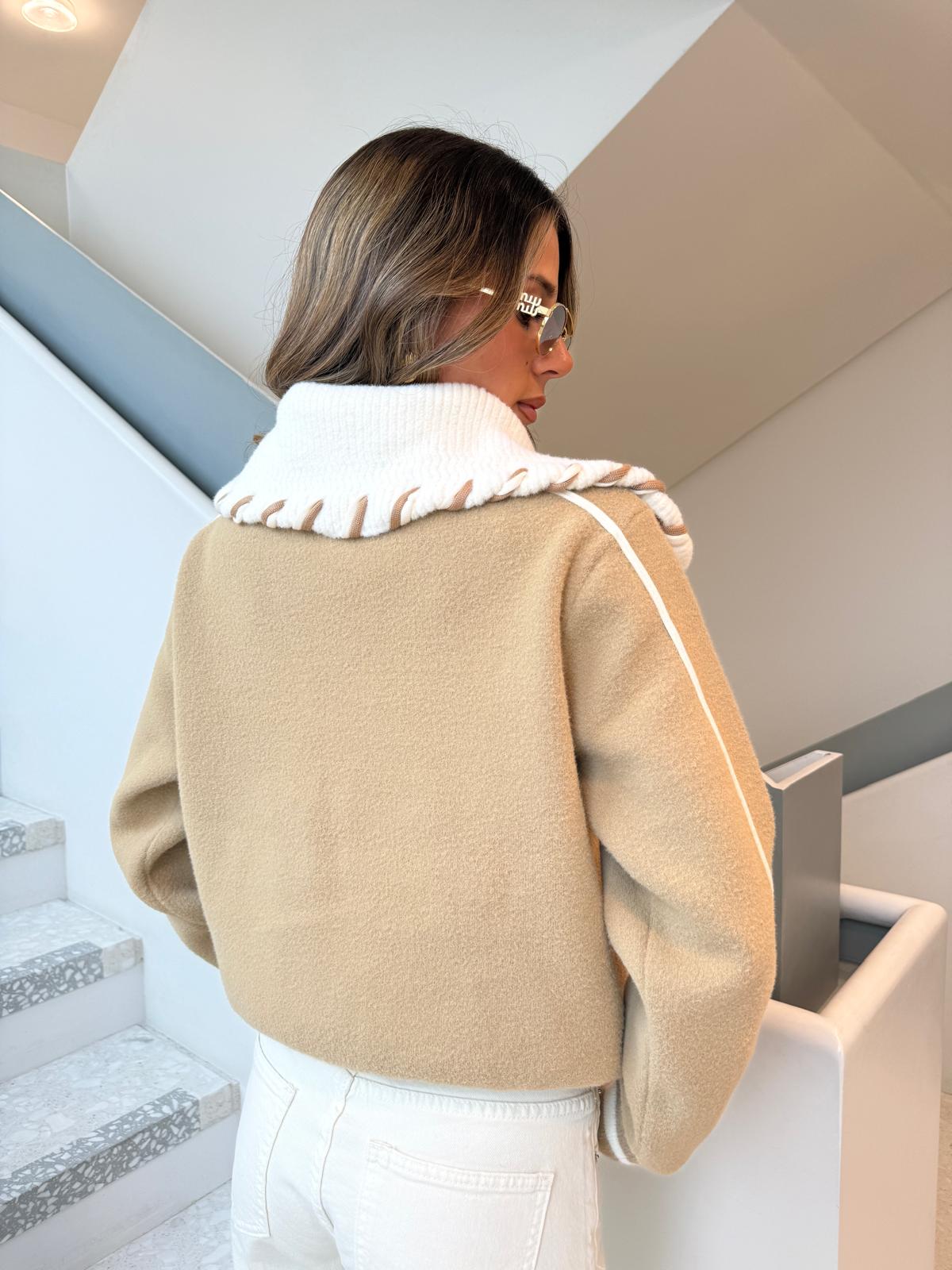 Knit hood jacket with camel