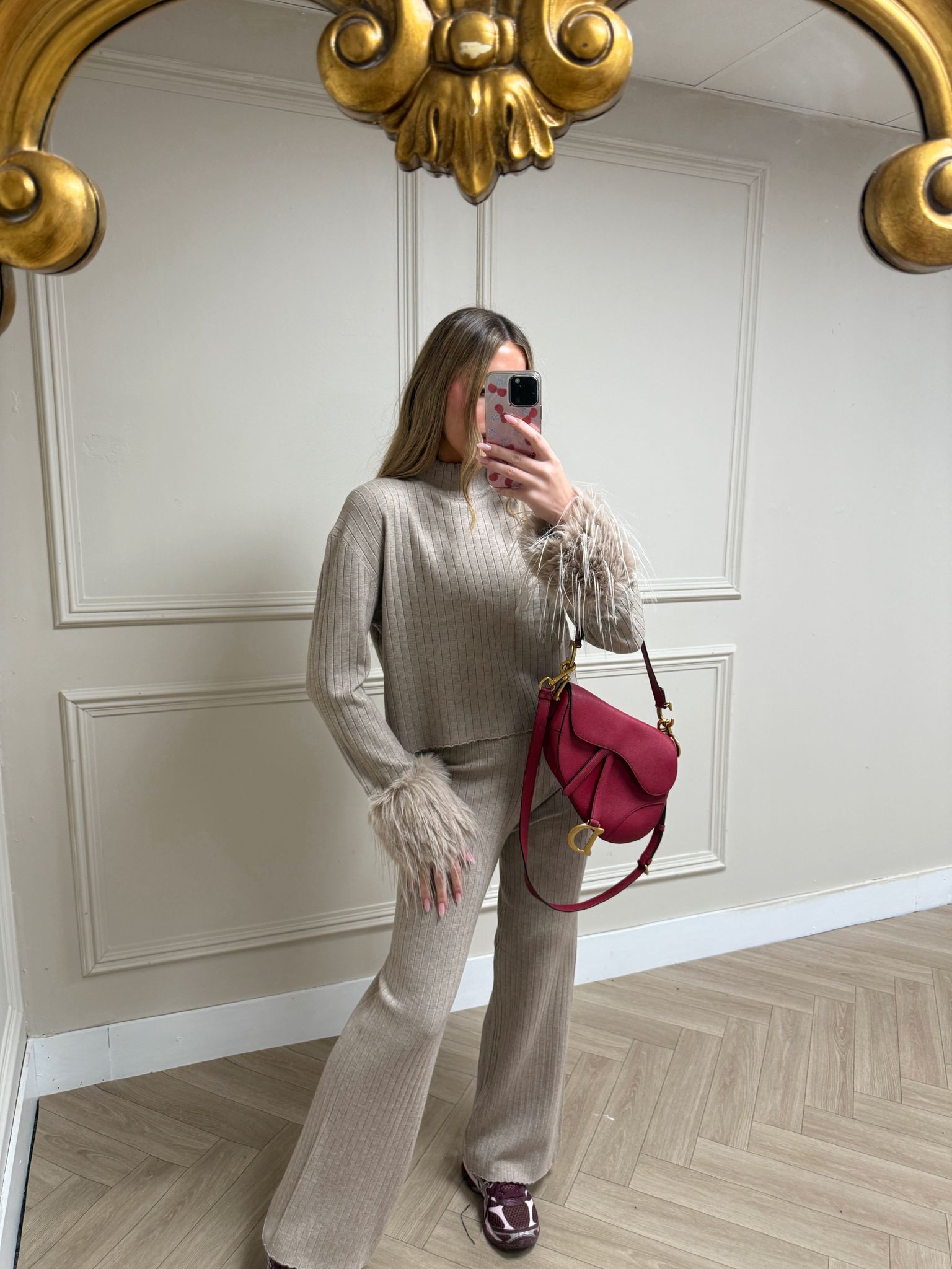 Fur cuff lounge set - taupe