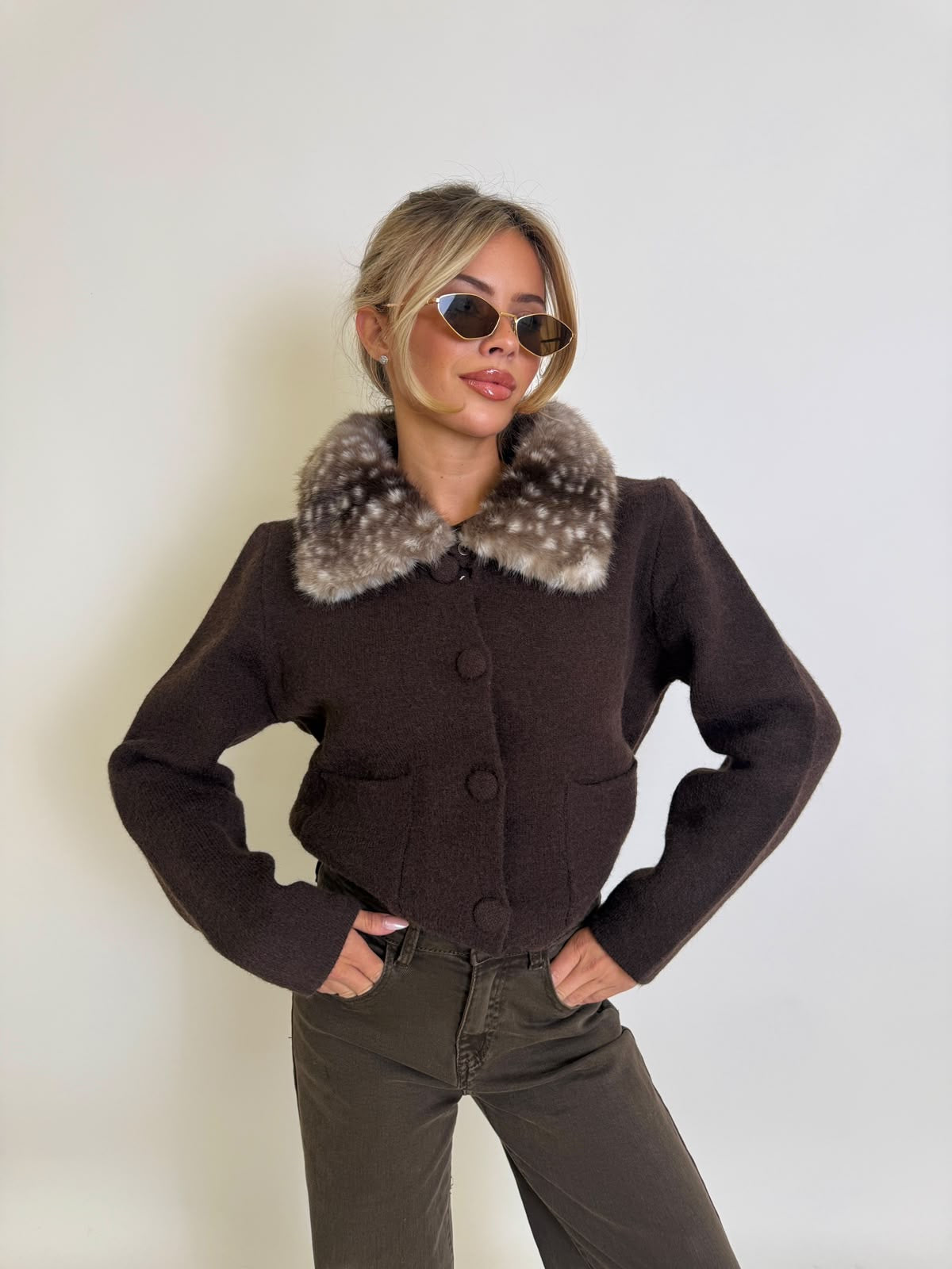 Knitted jacket with Bambi collar - chocolate