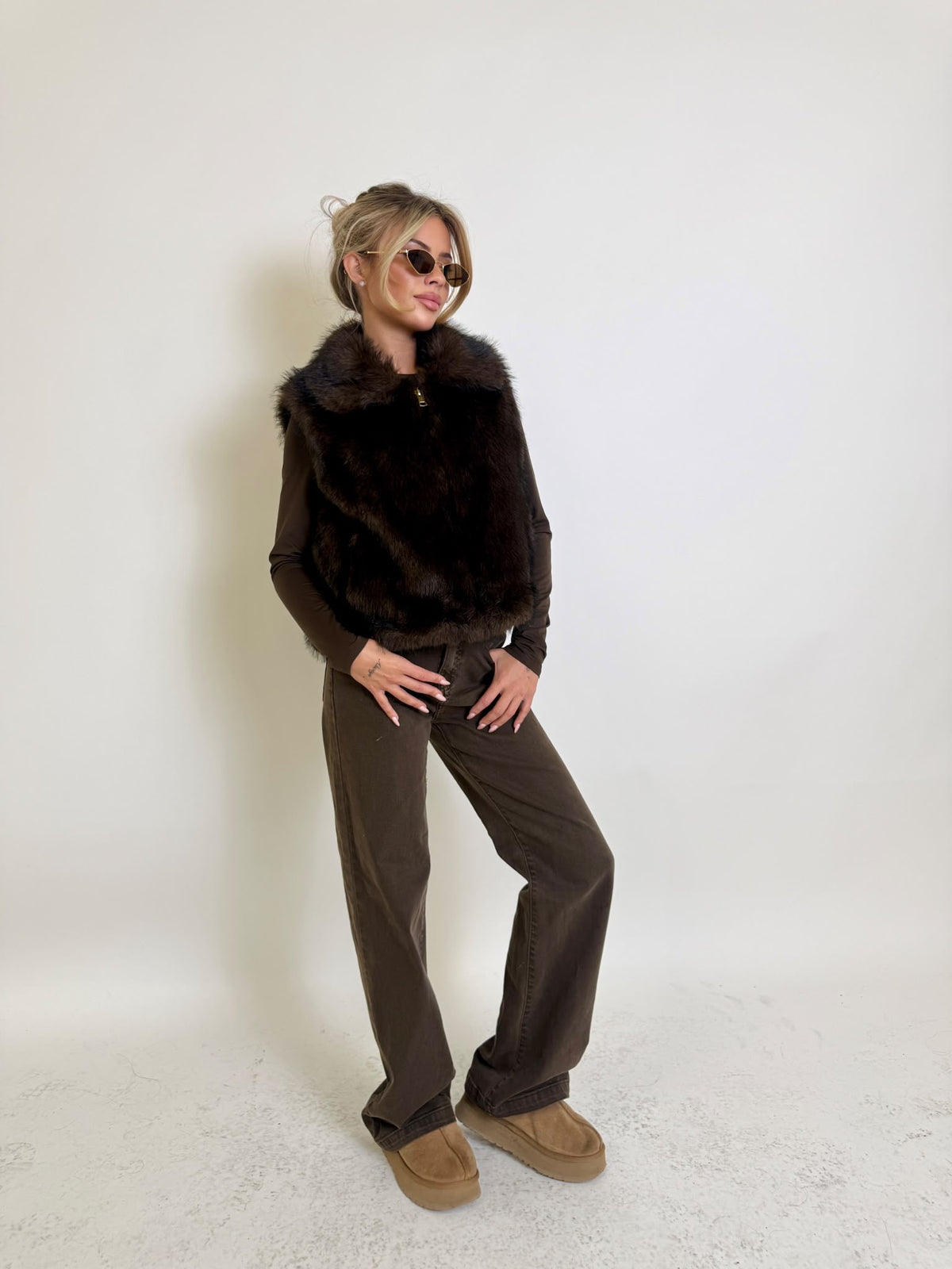 Faux fur gilet - brown