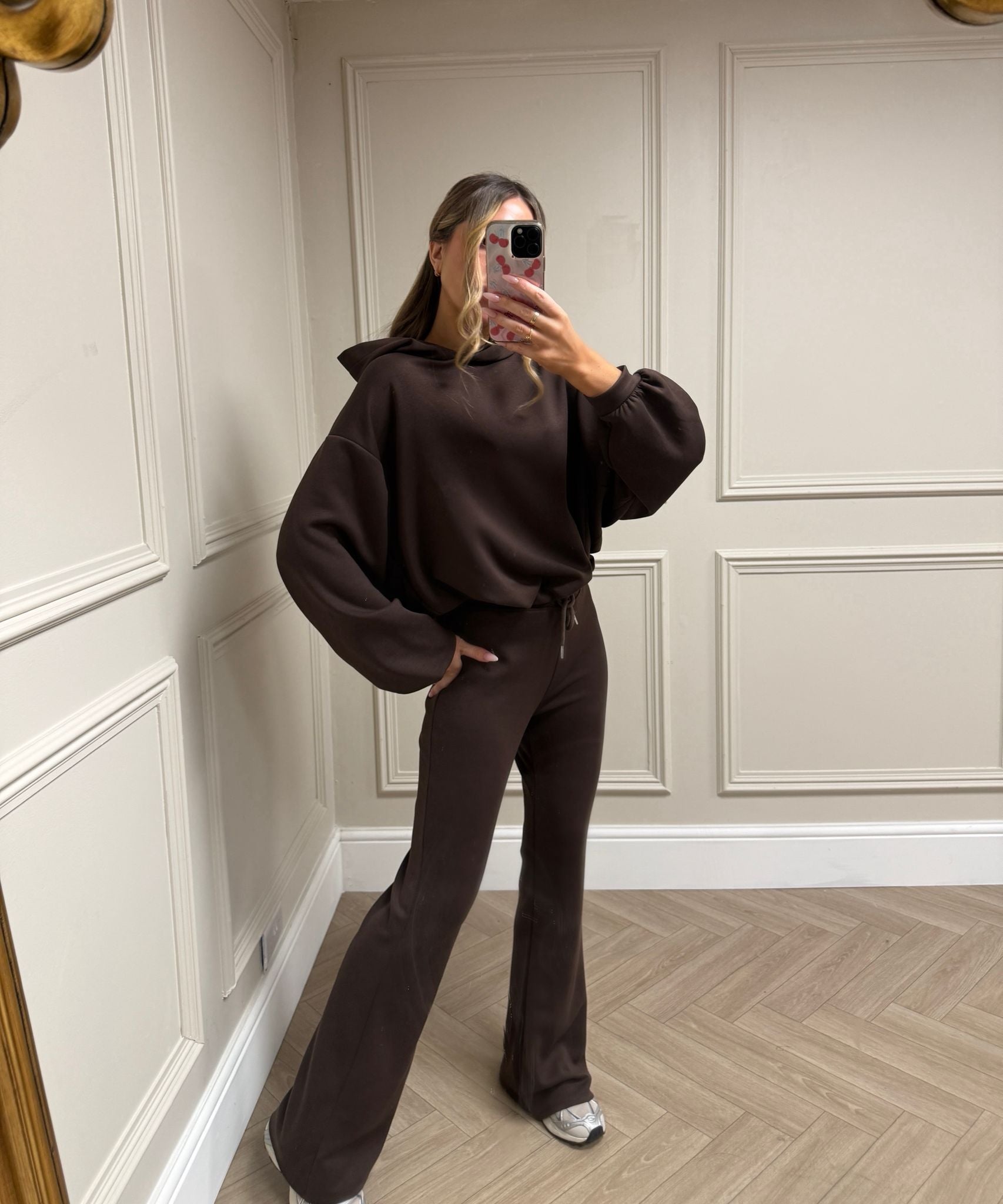 Hood flare leg tracksuit - chocolate