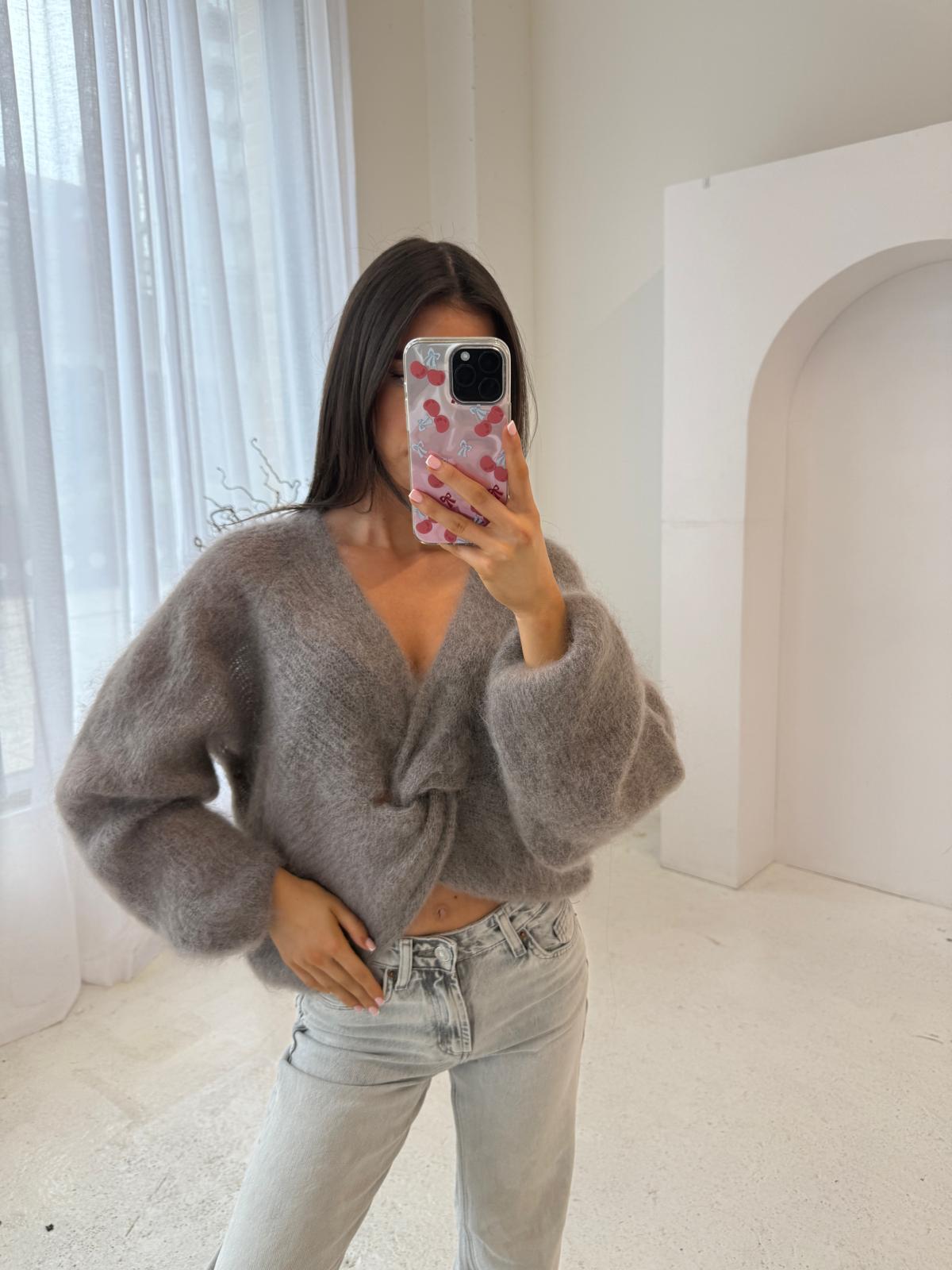 Knit tie over jumper - mocha