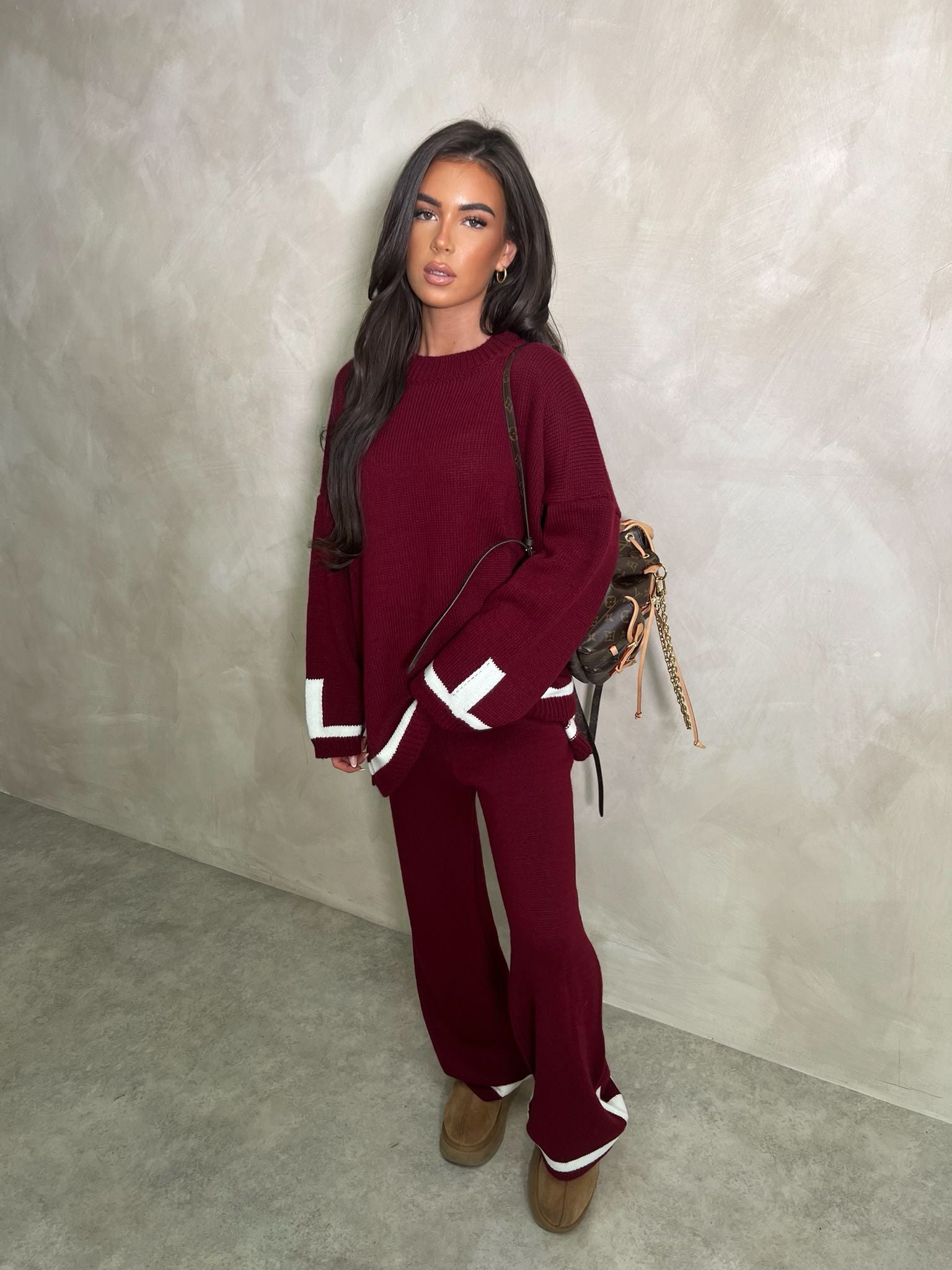 Knit loungewear with white piping - burgundy