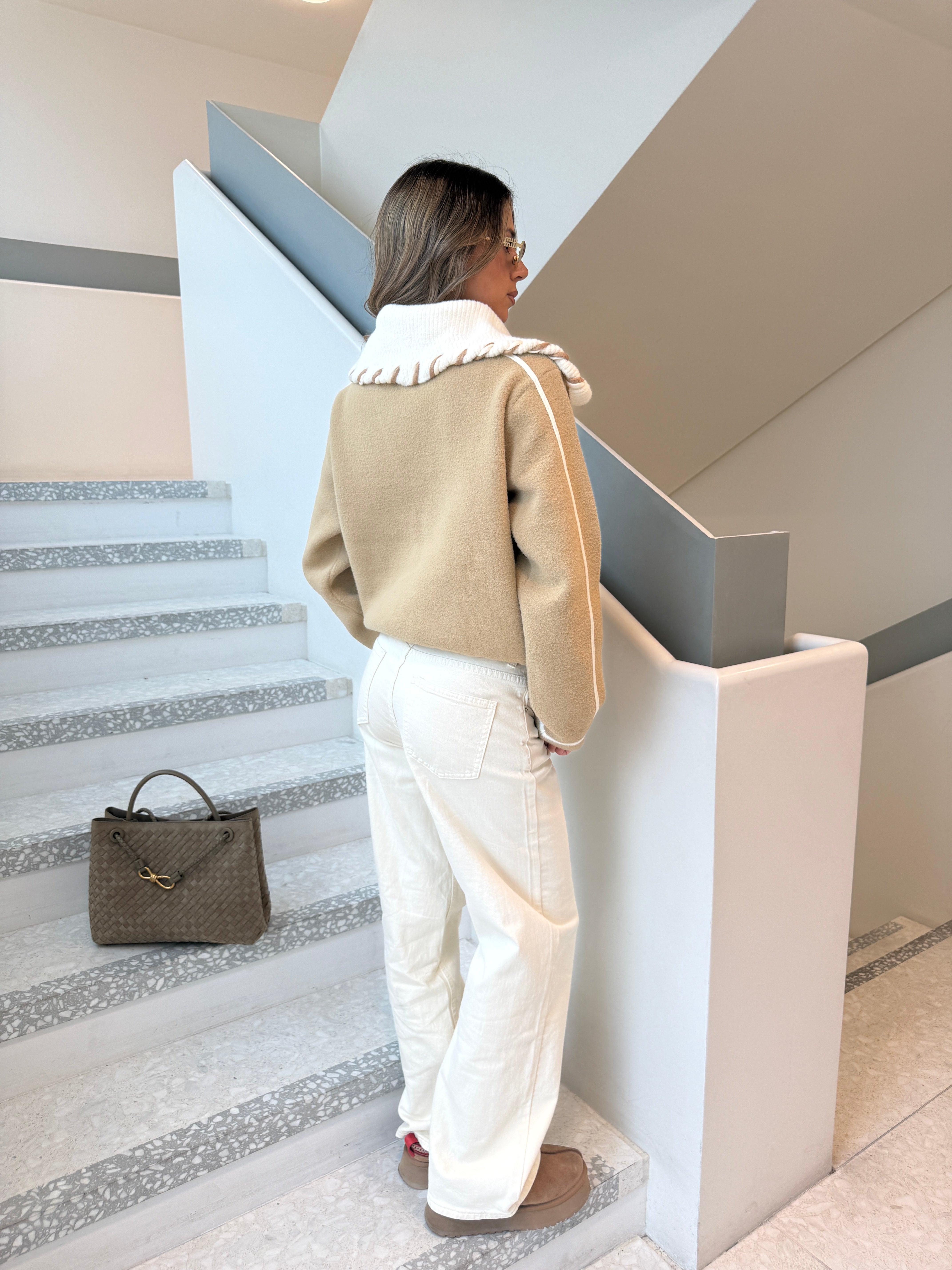 Knit hood jacket with camel