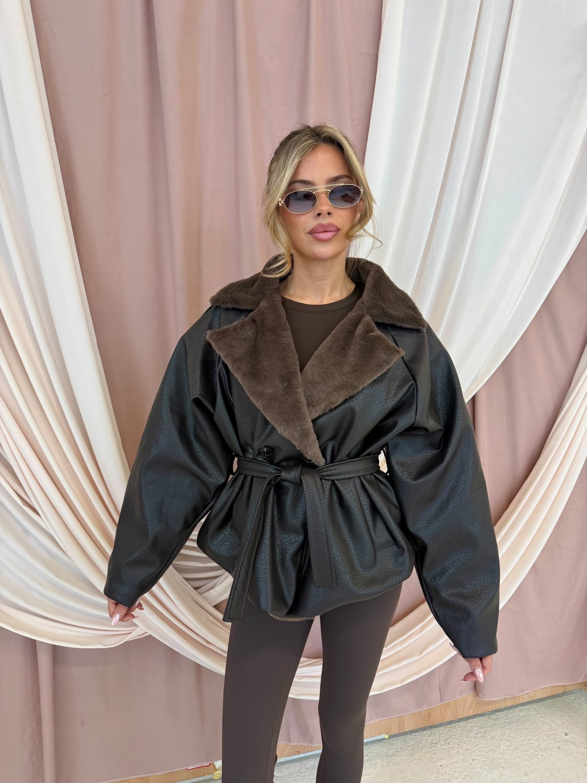 Faux leather with fur jacket - chocolate