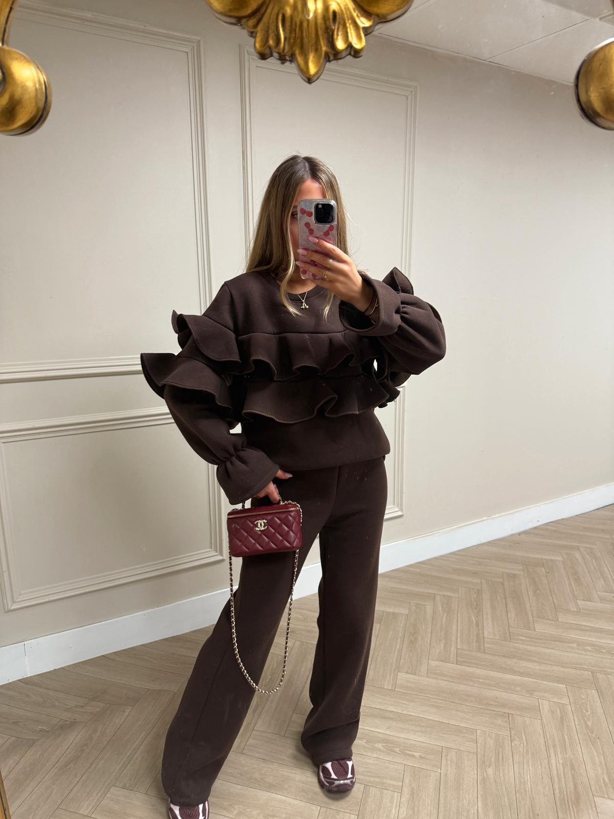 Ruffle Lounge set - Brown