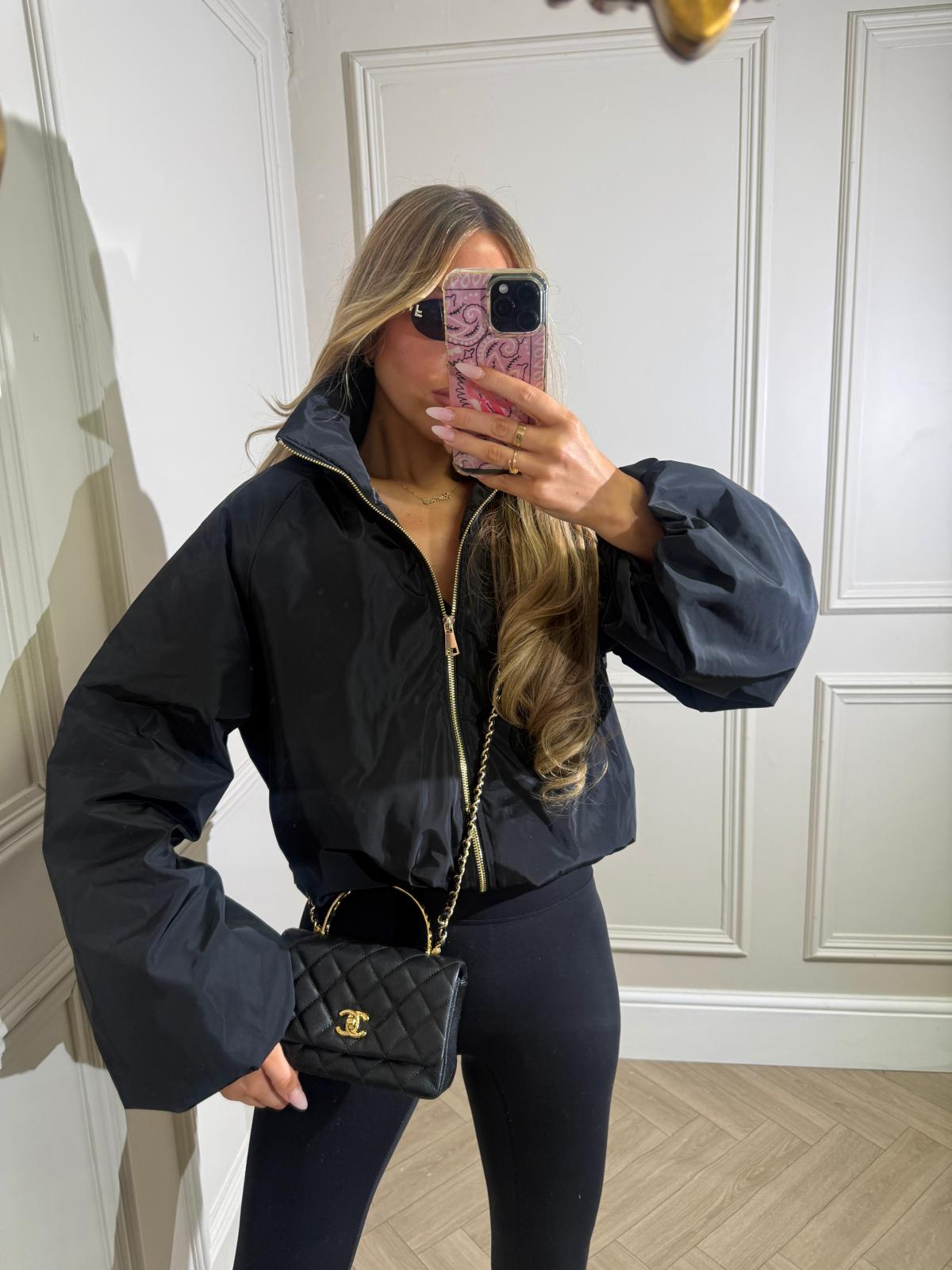 Gold zip jacket - black